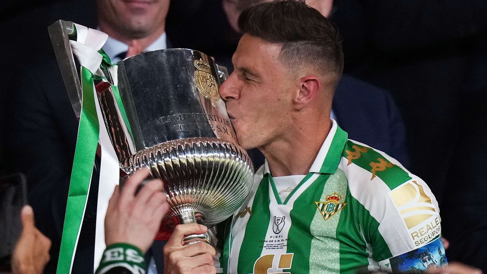 薩卡的奮鬥 薩卡的奮鬥