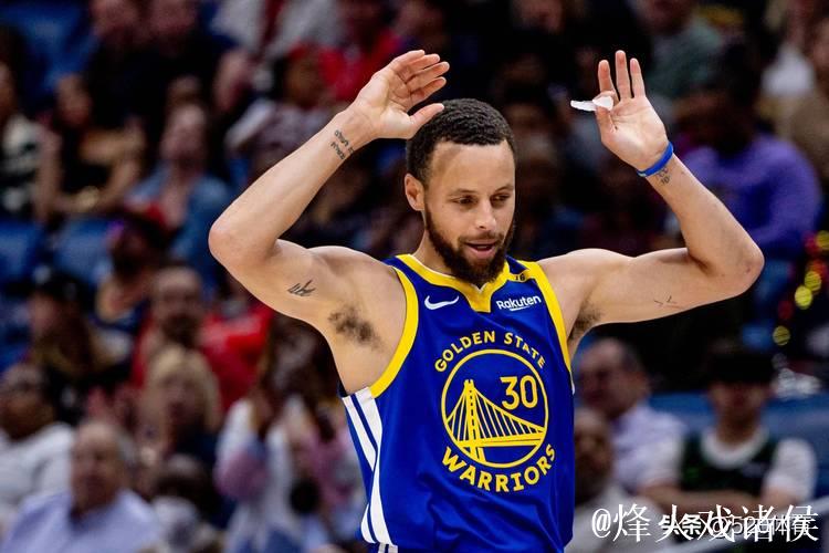 库里砍下13分李凯尔添8分 勇士力克灰熊喜迎3连胜稳坐西部第二 库里砍下13分李凯尔添8分 勇士力克灰熊喜迎3连胜稳坐西部第二